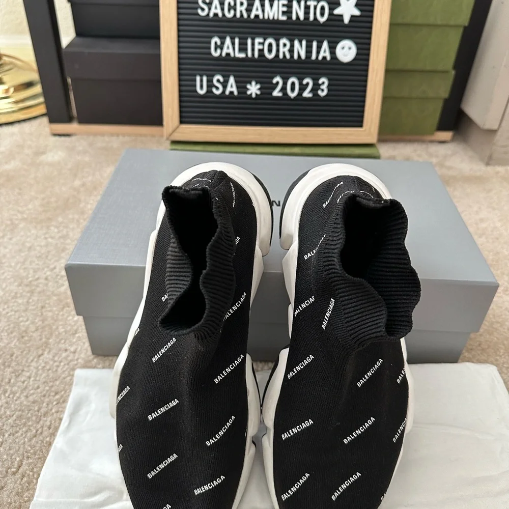 Used - Picture 9 of 9